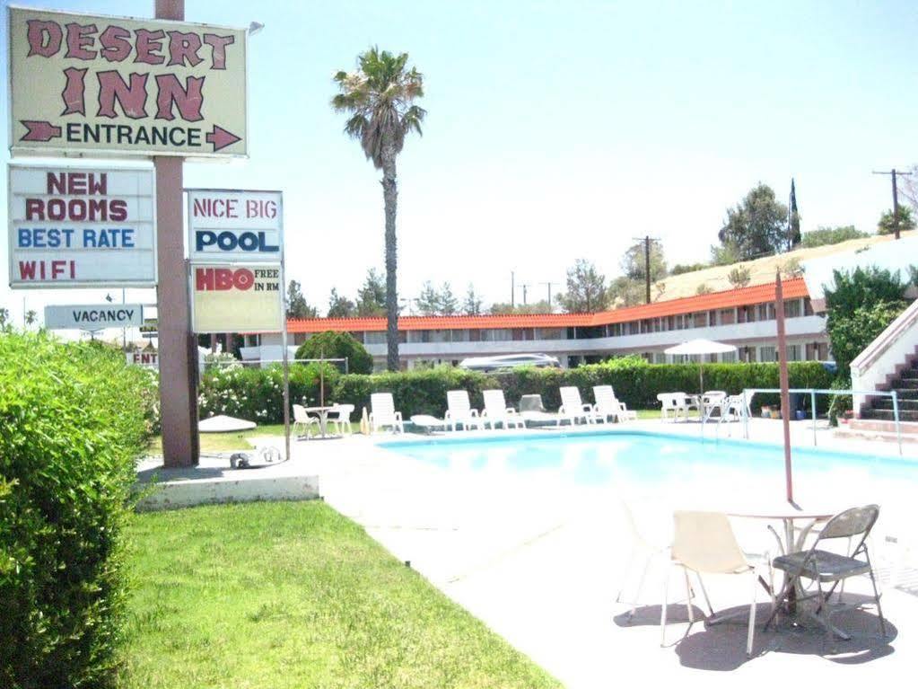 Desert Inn Motel 바스토우 외부 사진
